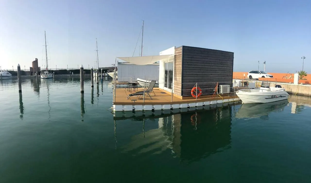 Floating Resort Rimini Botel