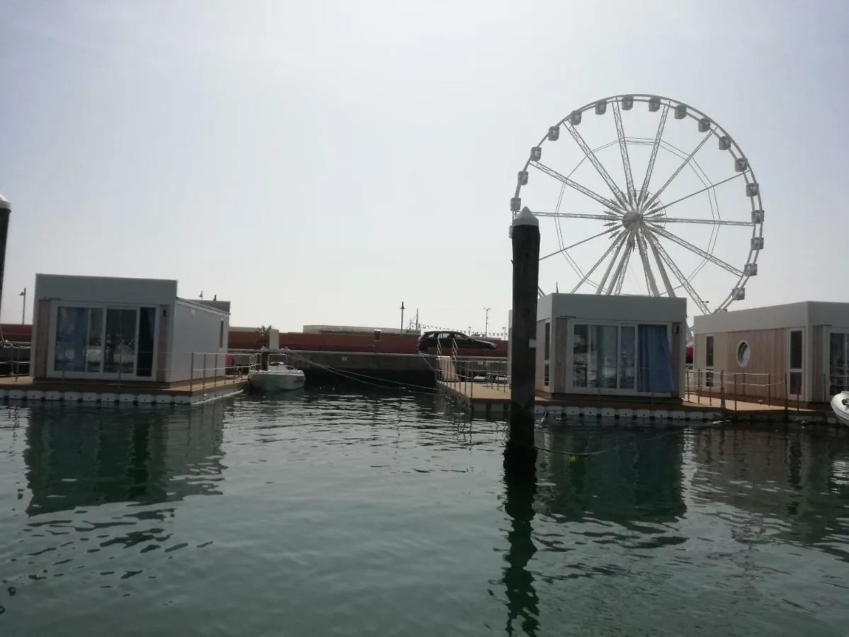 Botel Floating Resort Rimini